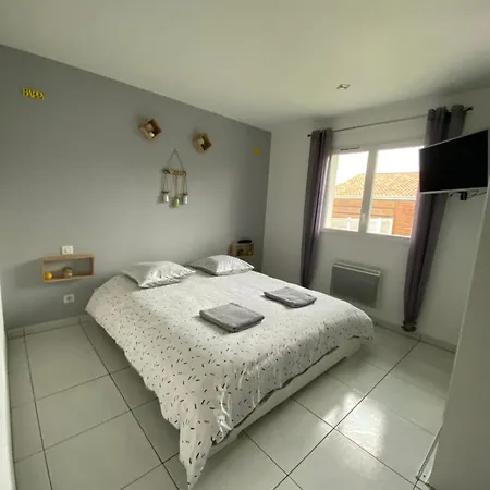 Dom wakacyjny Maison Avec Piscine A 20 Min De Capbreton Et Hossegor Saubusse