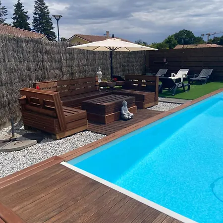 Dom wakacyjny Maison Avec Piscine A 20 Min De Capbreton Et Hossegor